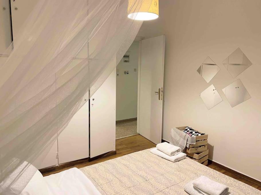 Apartment Downtown Athens-plaka Skoufou Apt/vaccinatedhost Athens