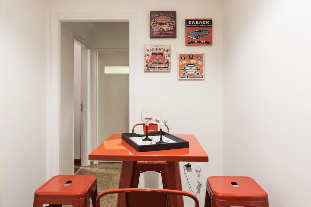 Downtown Athens-plaka Skoufou Apt/vaccinatedhost * Αθήνα